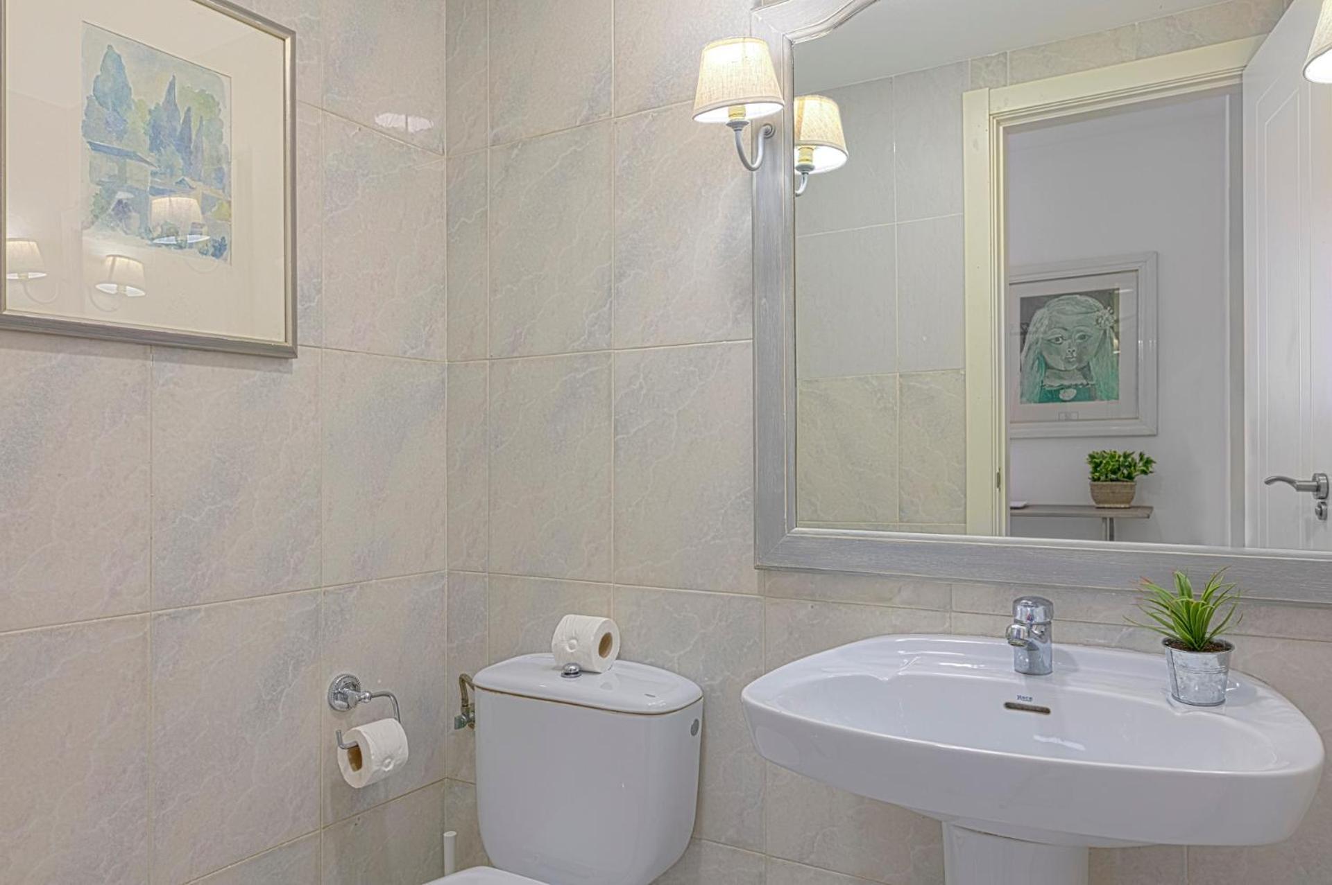 Caleta Homes - Apartamentos Pompidou Málaga Rom bilde